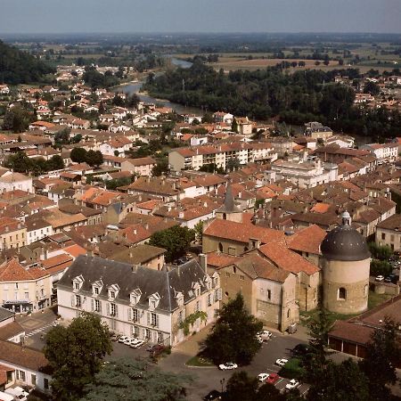Gite "Au Gre De L'Adour" Aire-sur-l'Adour Exterior photo